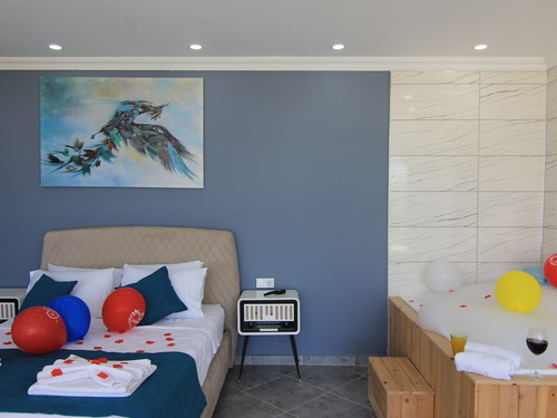  gece  -  Kasım
  | Kalkan İncebel'de Jakuzili Muhafazakar Villa: Doğa İçinde Huzurlu Tatil